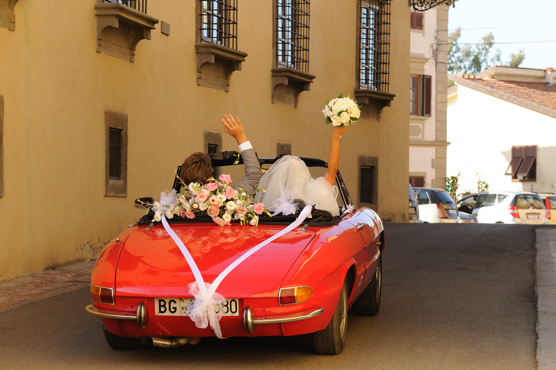 wedding getaway car